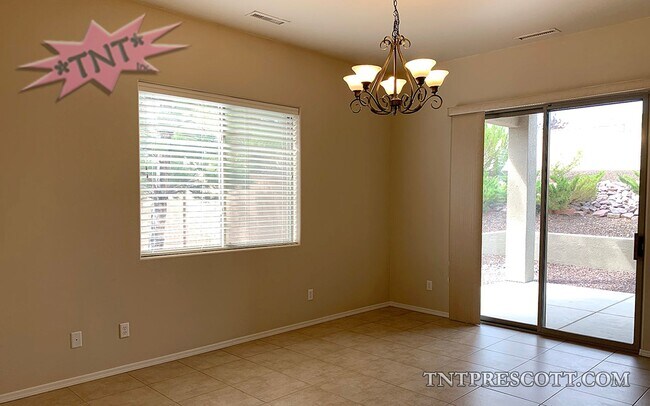 Foto del edificio - Home in Granville HOA ~ HOLD