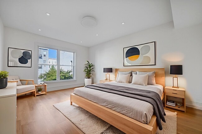 Building Photo - 122 Jefferson St