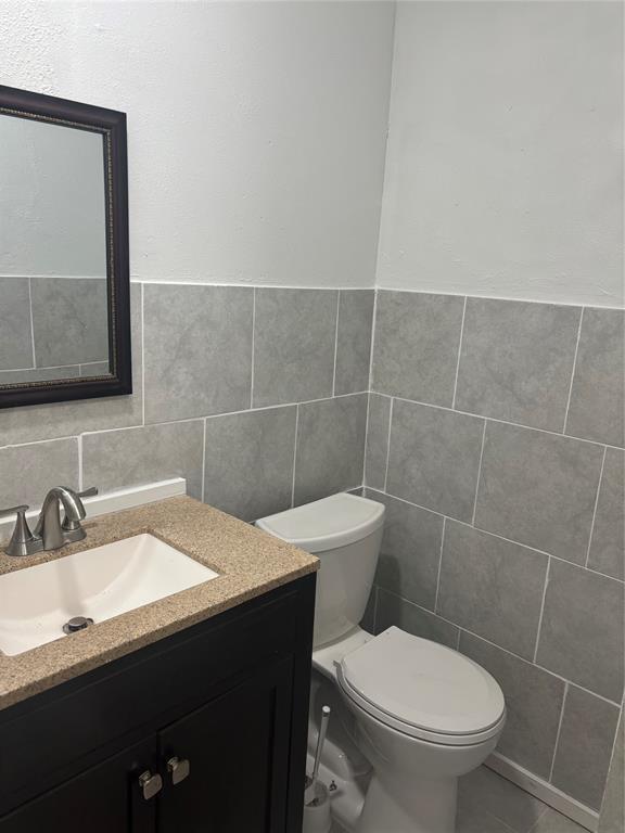 Building Photo - 1210 Dacus Dr