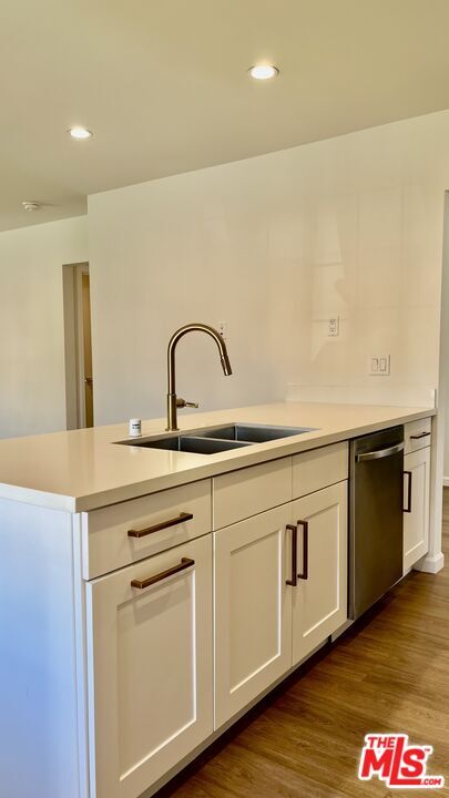 Foto del edificio - 4770 Edgewood Pl
