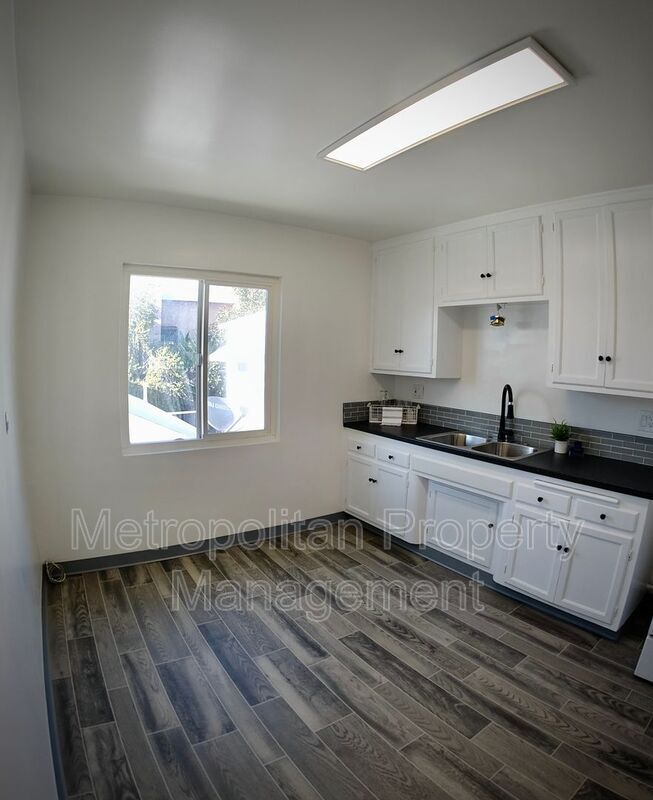 Primary Photo - 4347 1/2 Idaho St