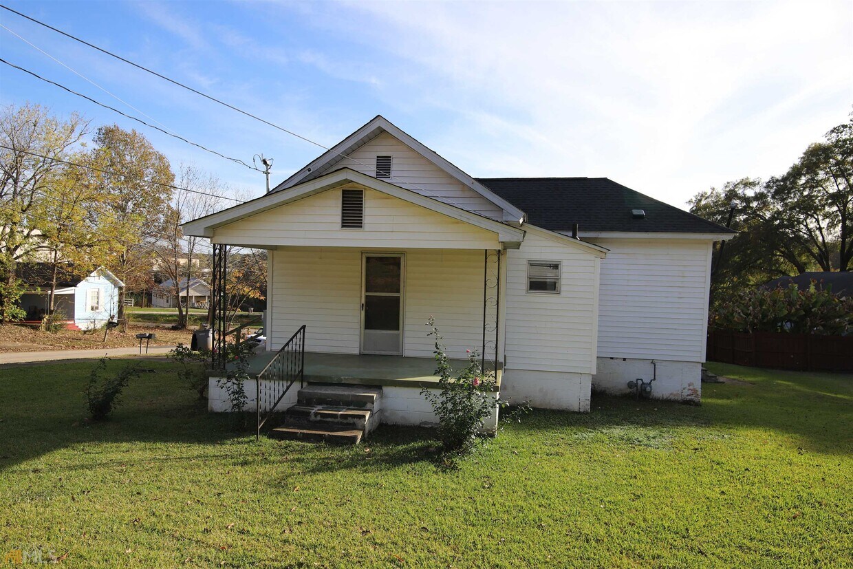 1500 Park Ave, LaGrange, GA 30240 House Rental in LaGrange, GA