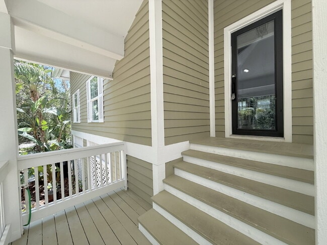 Foto del edificio - 7808 Bay Dr