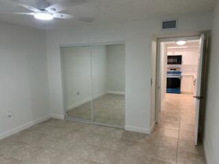 Foto del edificio - 5011 Wiles Rd