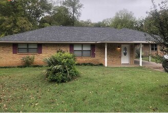 Building Photo - 105 Edna Dr