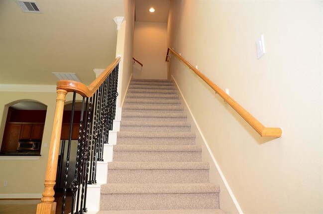 Foto del edificio - 9034 Creekstone Lake Dr
