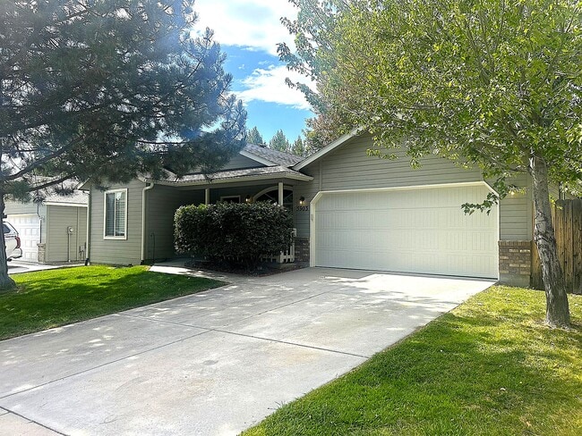 Foto del edificio - 5903 S Snowdrop Pl