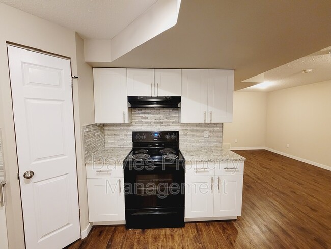 Photo du bâtiment - 13444-1113A 113a St NW