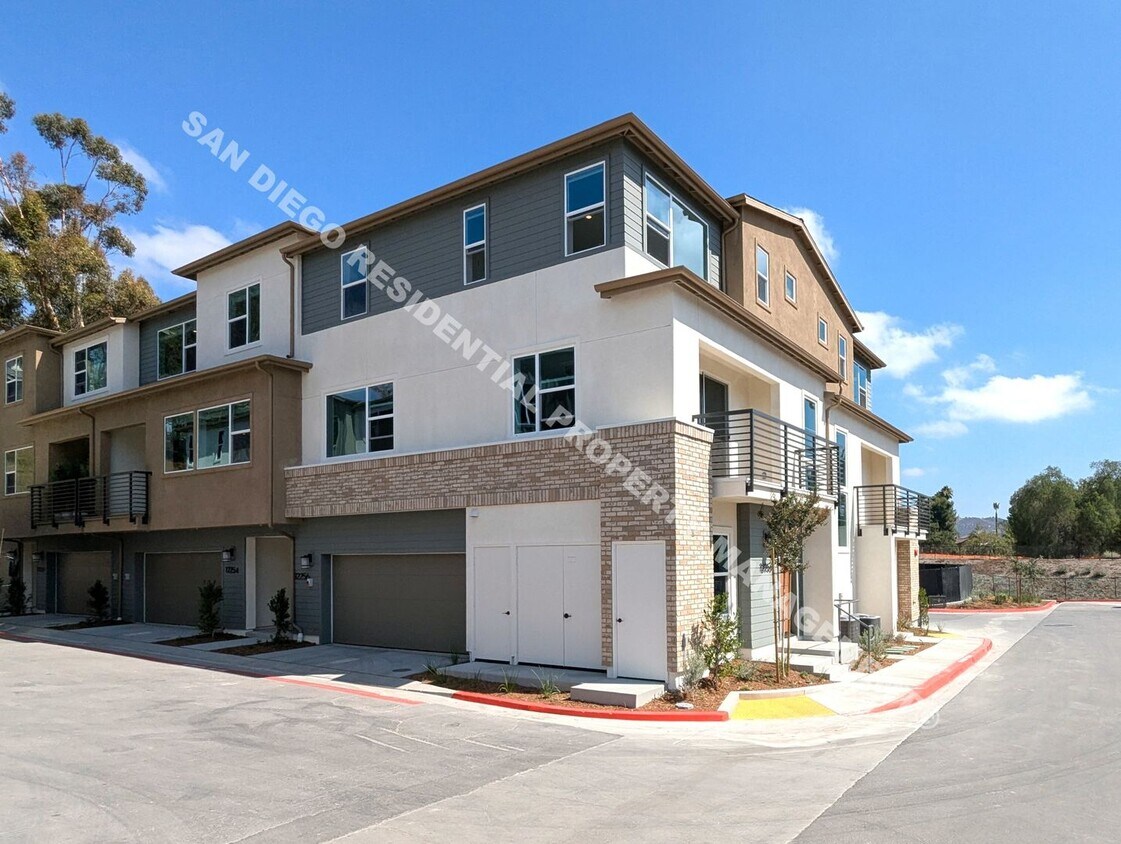 Primary Photo - 12254 Riley Ln