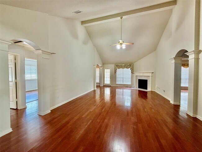 Foto del edificio - 21306 Walden Grove Ln