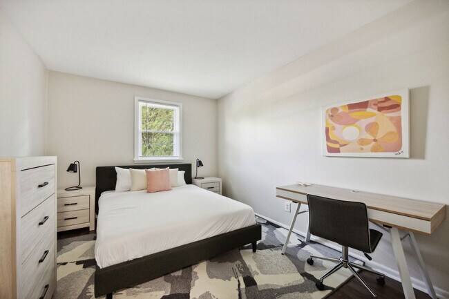 Foto del edificio - 502 Wharton Dr
