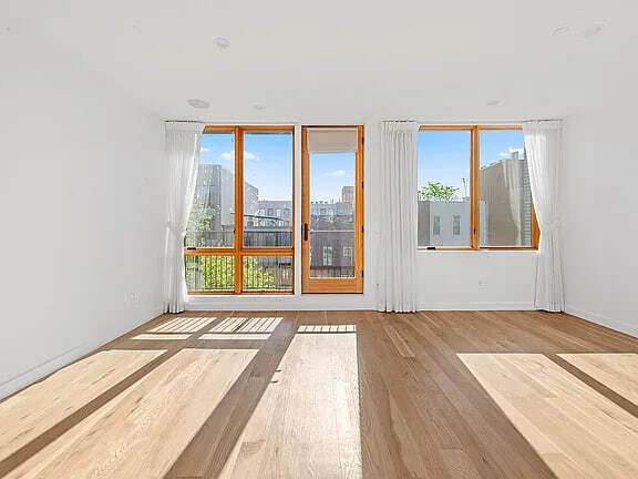 Building Photo - 42 Rochester Ave