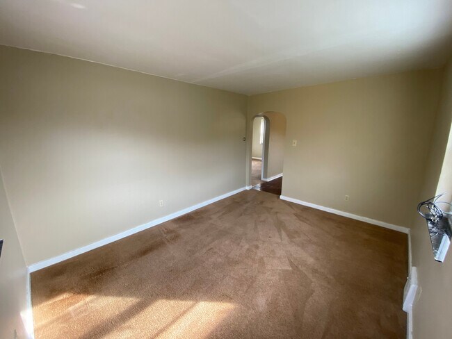 Foto del edificio - 154 Columbus Way