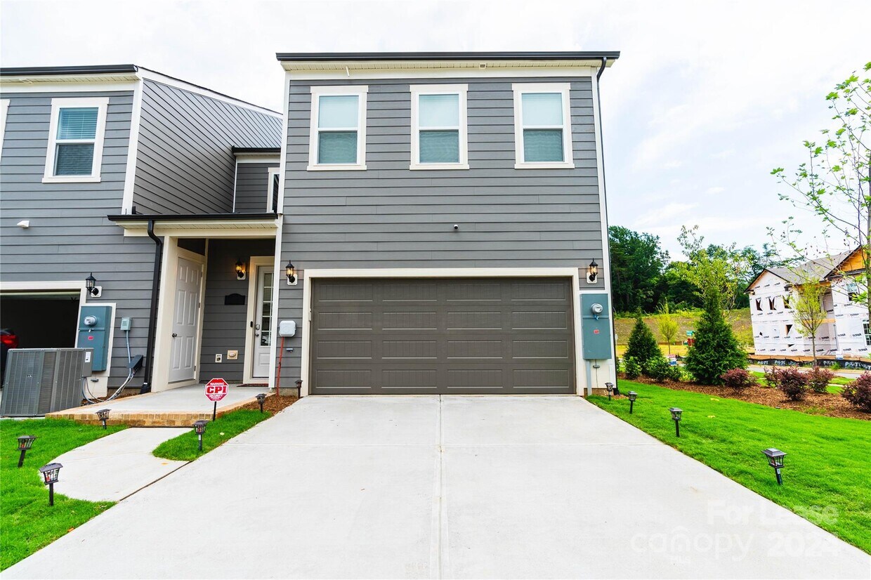 Foto principal - 15004 Clear Sky Ln