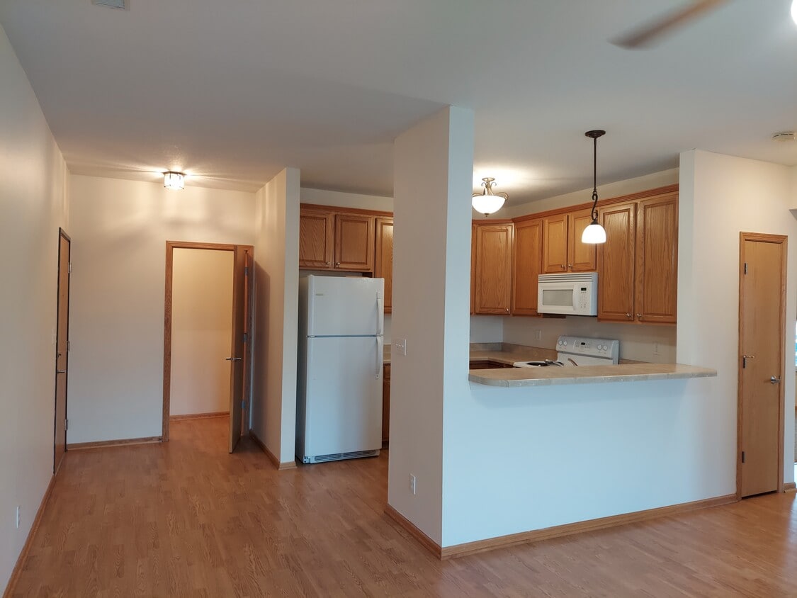 Primary Photo - 2329 Bristol Dr