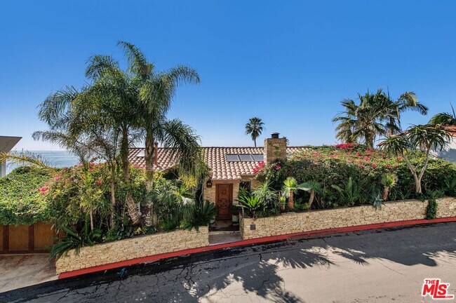 Building Photo - 17810 Castellammare Dr