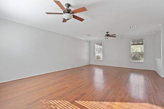 Building Photo - 120 Brazos Ln