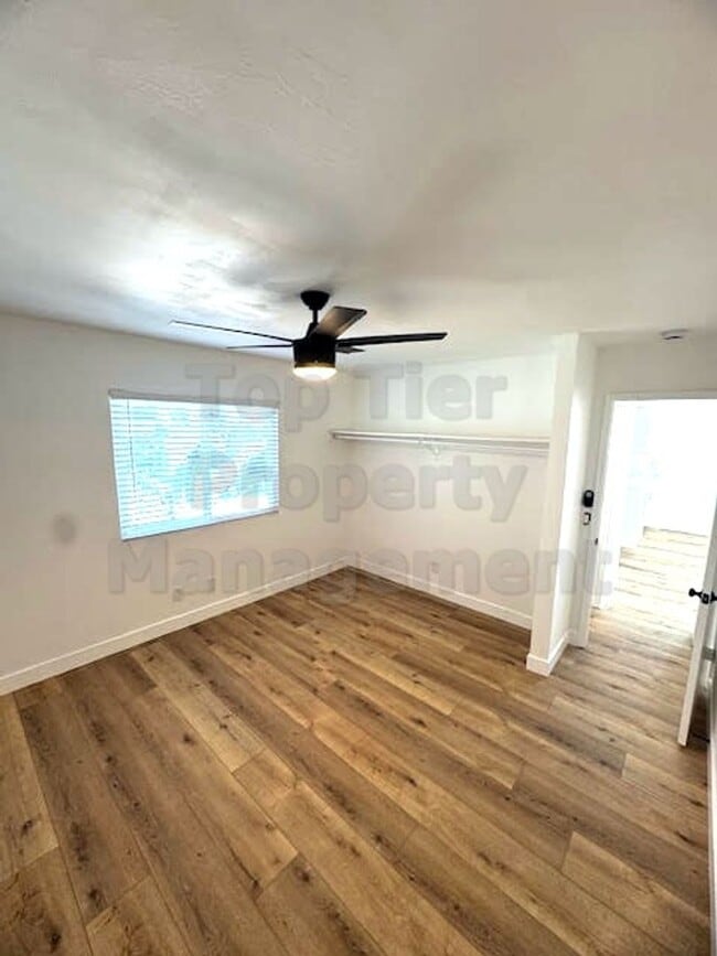 Foto del edificio - Stunning Newly Remodeled 2-Bed, 1-Bath – S...