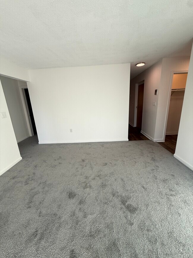 Apto. 12 - 20 Amici Way