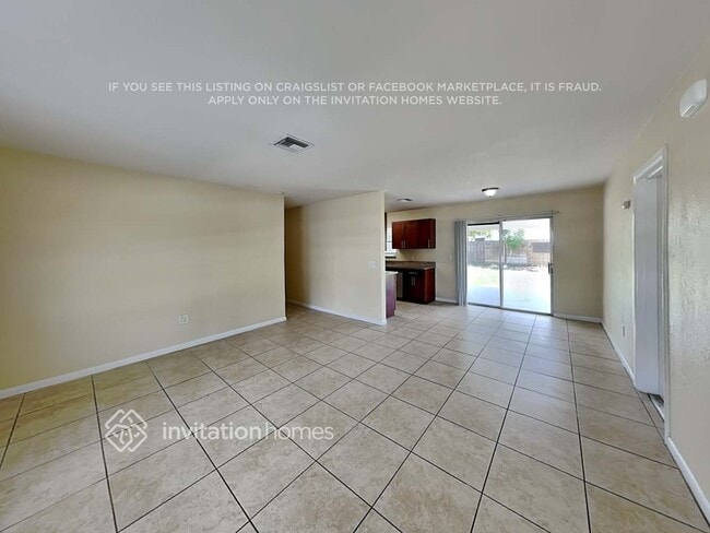 Building Photo - 364 Henthorne Dr