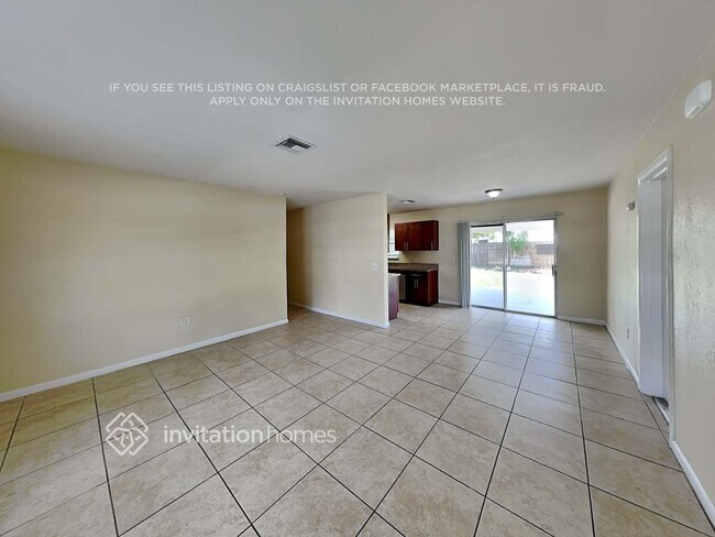 Foto del edificio - 364 Henthorne Dr
