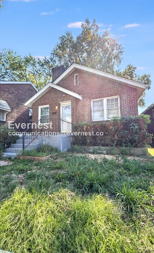 Foto principal - 3720 Darby St