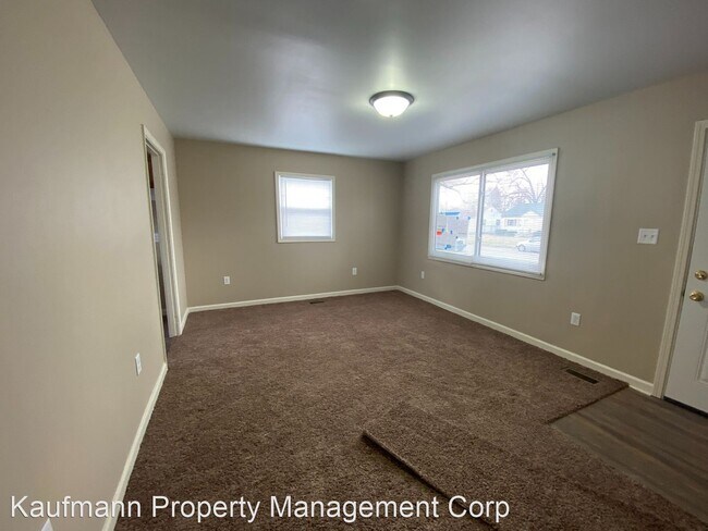 Building Photo - 3 br, 1 bath House - 4805 Spatz Ave