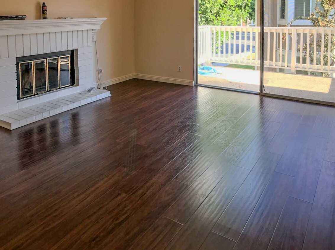 Primary Photo - Beautiful 2-Bedroom, 2-Bathroom Condo for ...