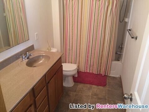 Building Photo - 3 Bed/2.5 Bath SF in Shakopee