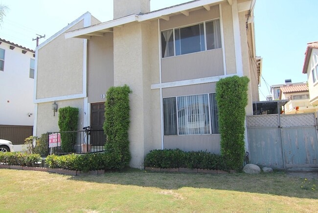 Building Photo - 1820 Speyer Ln