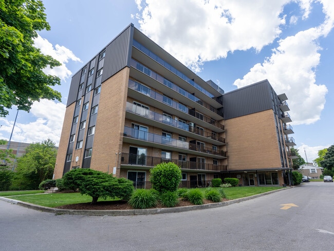 Building Photo - Patricia Apartments