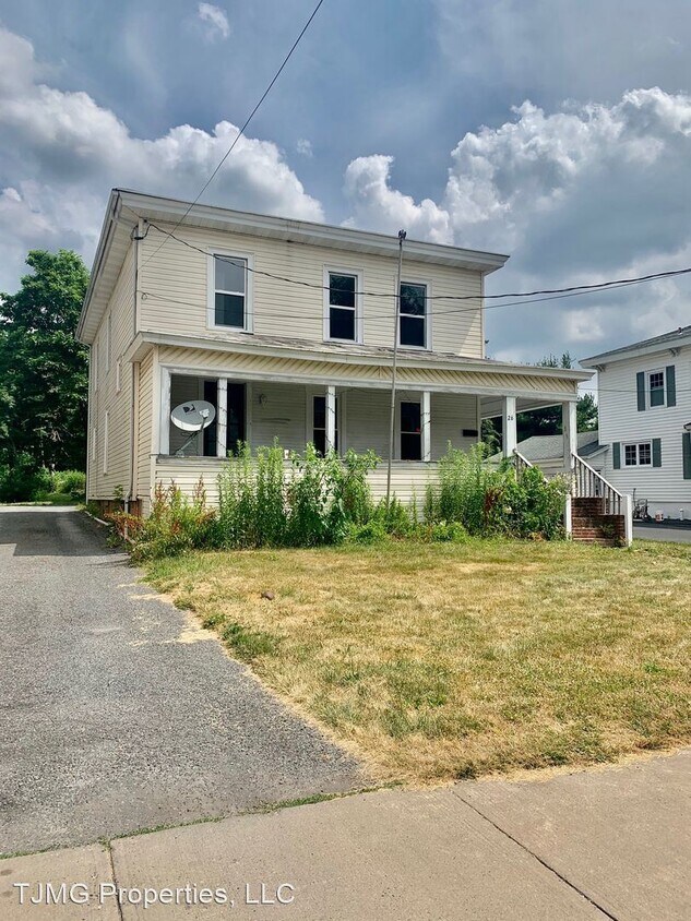 Primary Photo - 5 br, 3 bath House - 26 W Genesee St