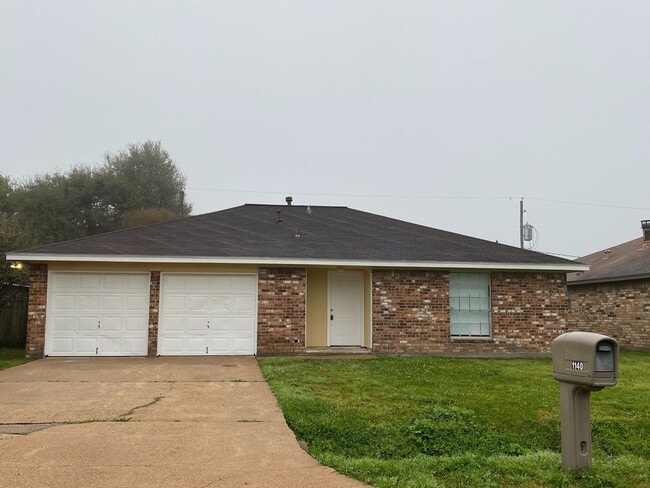 Photo - Charming 3 bed/2 bath home for rent in the Old River Manor subdivision in Channelview,