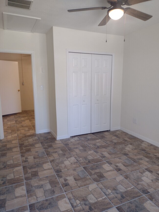 7 Kristin Ln, Eustis, FL 32726 House Rental in Eustis, FL