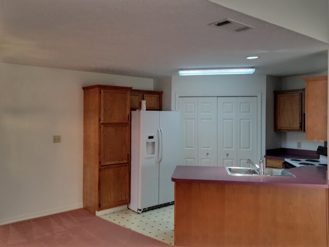Foto del edificio - 613 Harbor Ridge Dr