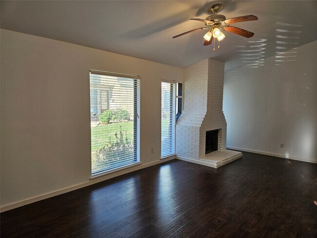 Foto del edificio - 12625 Memorial Dr