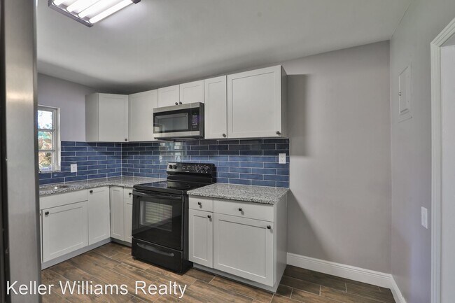 Building Photo - 5 br, 3 bath House - 2708 bryan Road