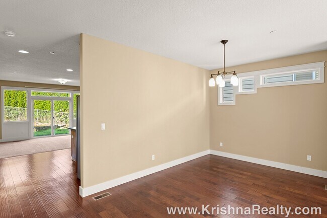Building Photo - Beautiful 4 BD* 3 BA* Single Family Home Located Indigo Ridge Community *Lovely Backyard* *Specta...
