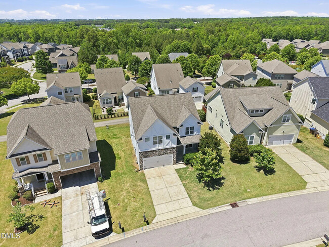 Building Photo - Room in House on Plott Hound Ln