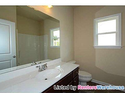 Foto del edificio - 5270 Miranda Way