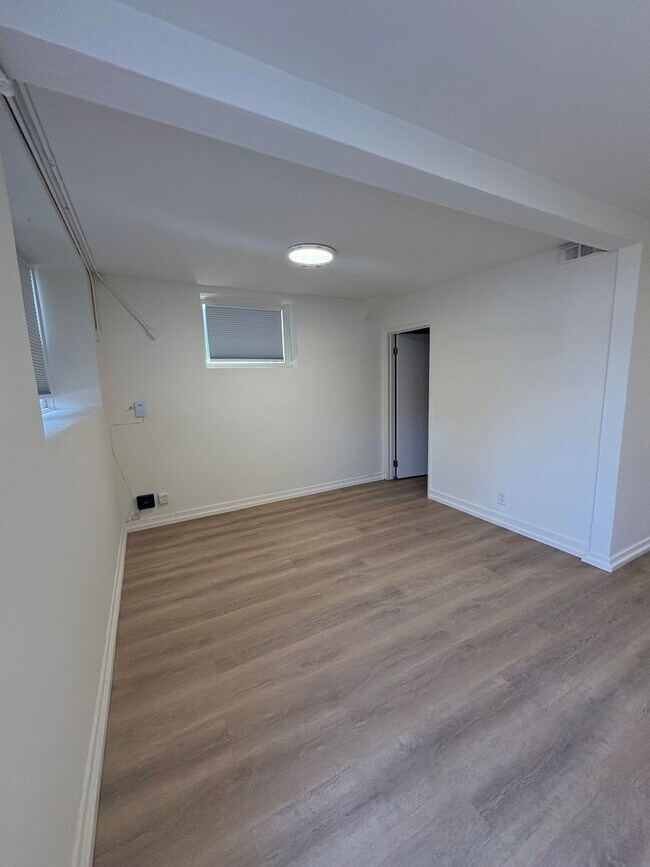 Foto del edificio - 3927-3929 Ruby St