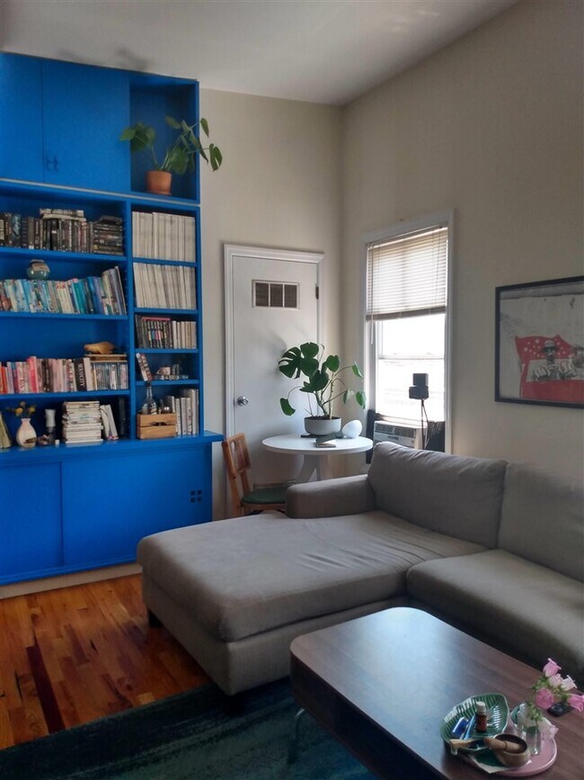 Foto del edificio - 382 2nd St