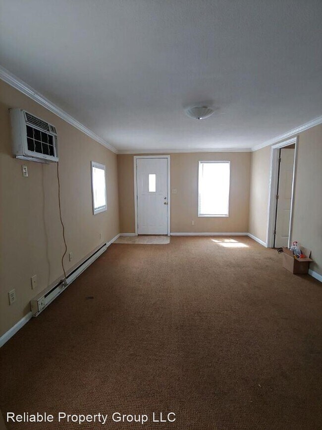 Building Photo - 2 br, 1 bath House - 1720 W 10th Street