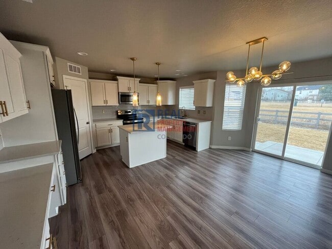 Photo - 420 Ryan Ave House