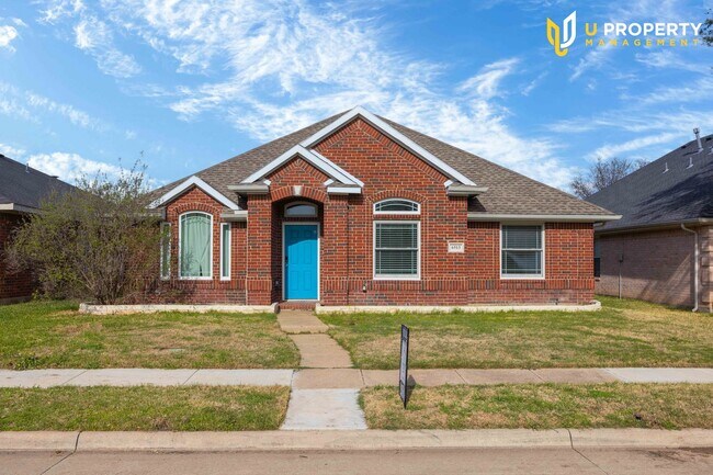Beautifully Updated 3-Bed, 2-Bath Home – 1,900+ sq ft – Prime Location - Beautifully Updated 3-Bed, 2-Bath Home – 1,900+ sq ft – Prime Location