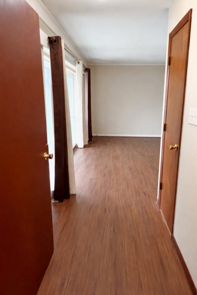 Foto del edificio - 9311 E 9th St S