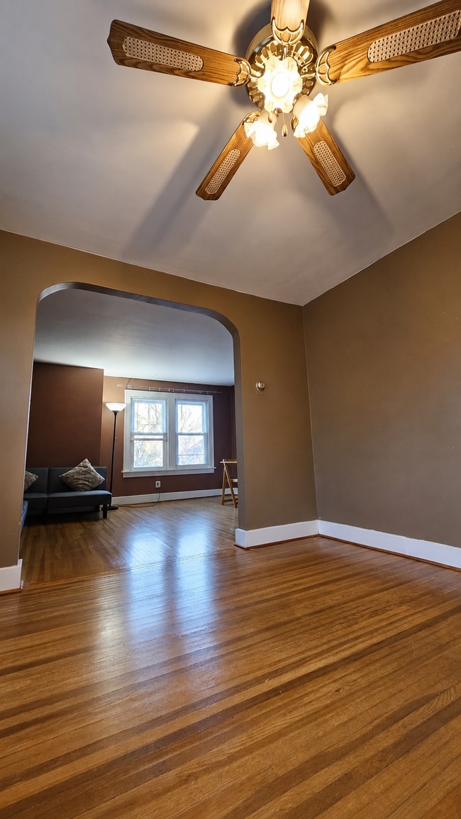 Building Photo - 362 Windermere Blvd