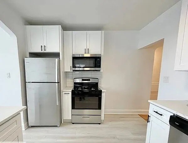 Foto del edificio - 5801 N Richmond St