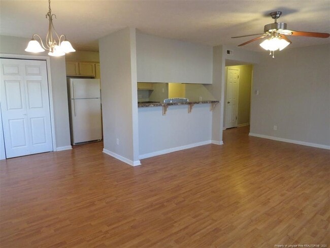Building Photo - 7213 Reedy Creek Dr
