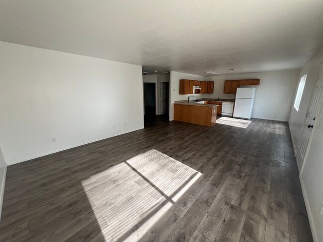 Building Photo - 6659 Ocotillo Ave